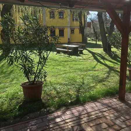 Pipagyujto Malom Appartement