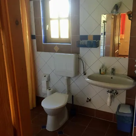 Apartment Pipagyujto Malom Kehidakustany